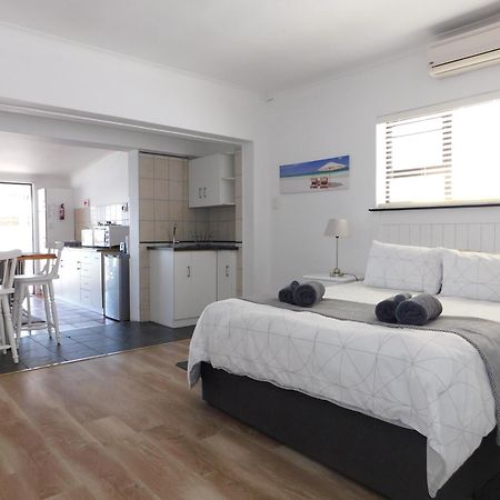Rivertides Self Catering Guest House Velddrif Εξωτερικό φωτογραφία