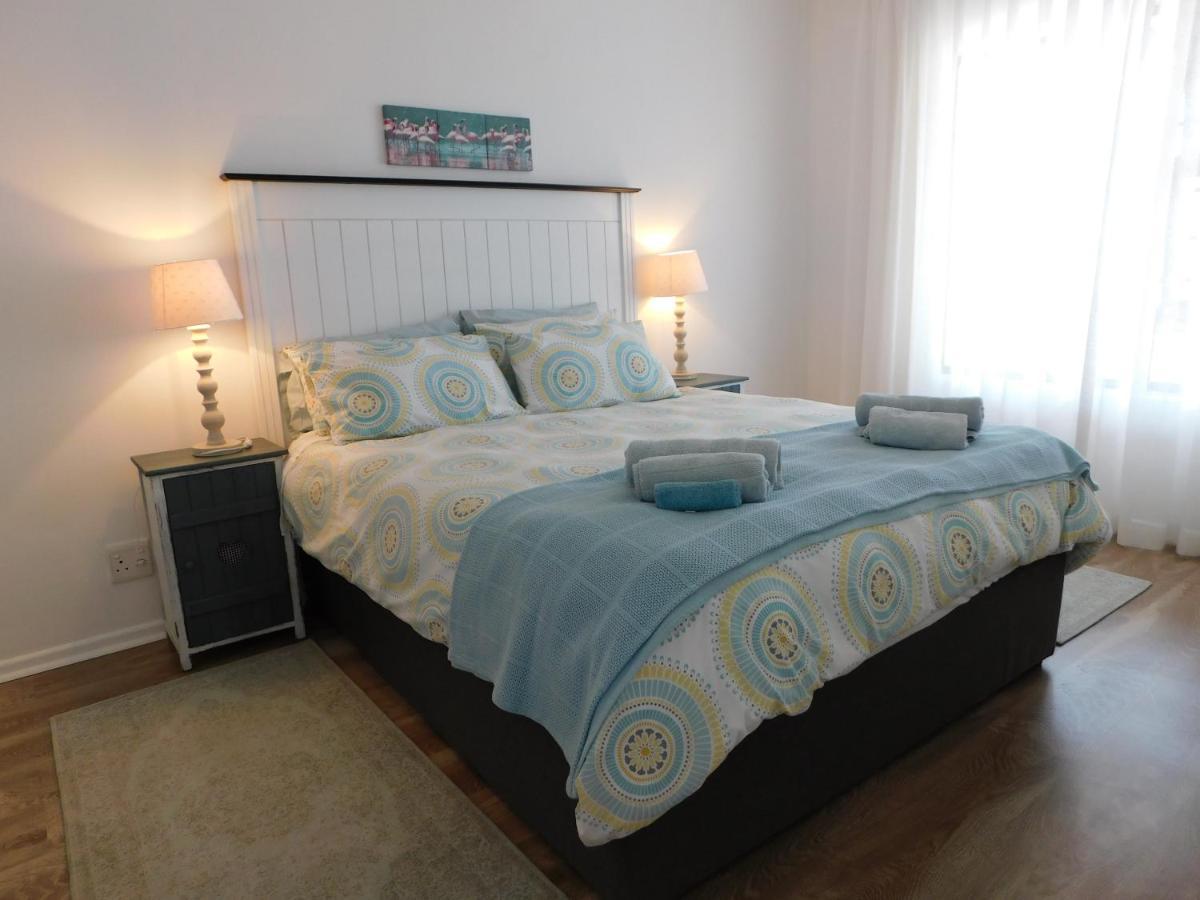 Rivertides Self Catering Guest House Velddrif Εξωτερικό φωτογραφία